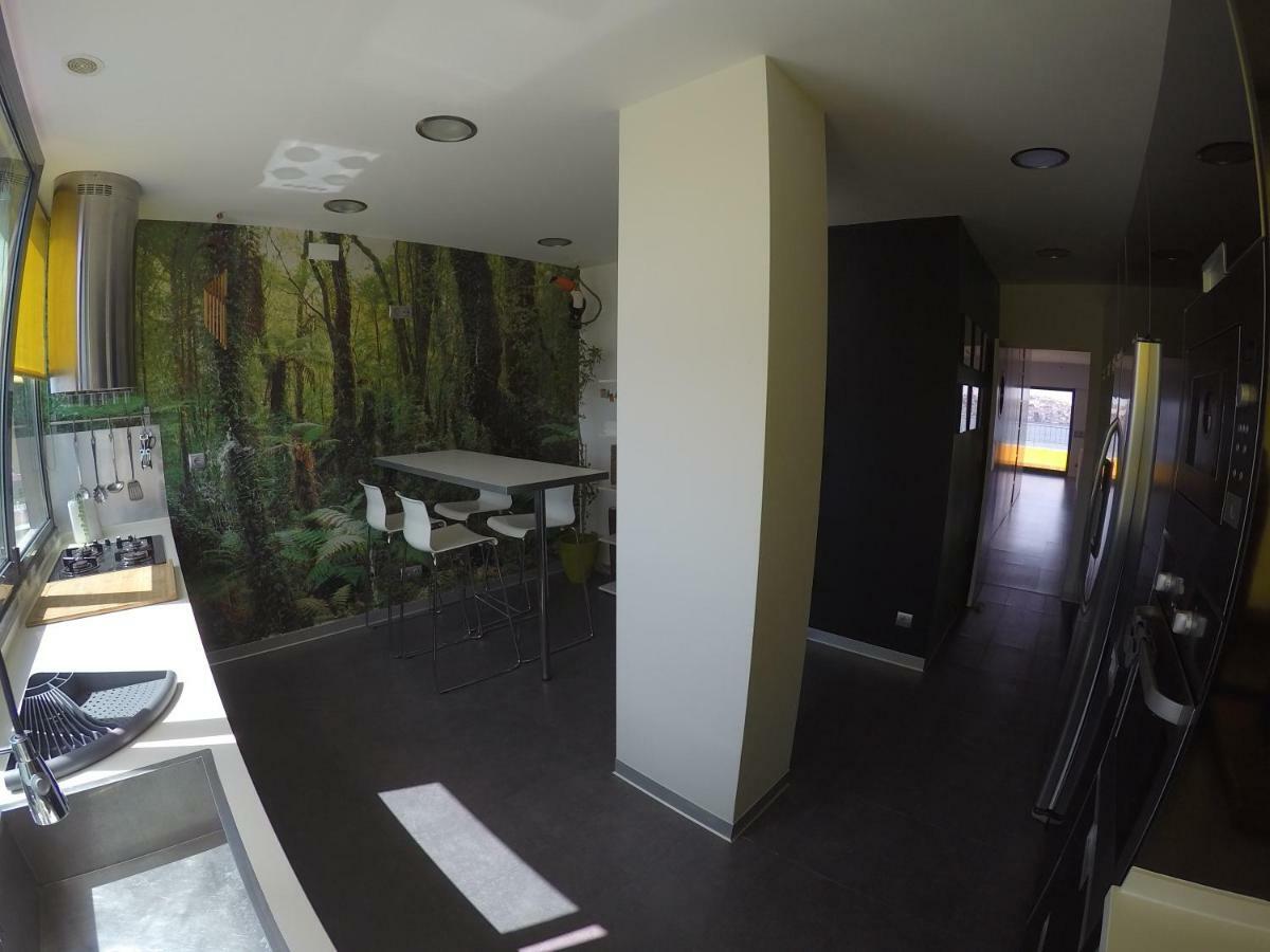 Penthouse Bellevue Lägenhet Almada Exteriör bild