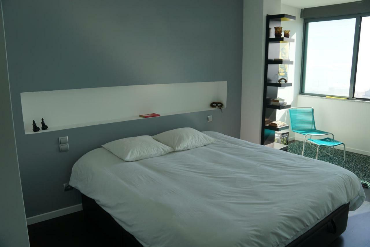 Penthouse Bellevue Lägenhet Almada Exteriör bild